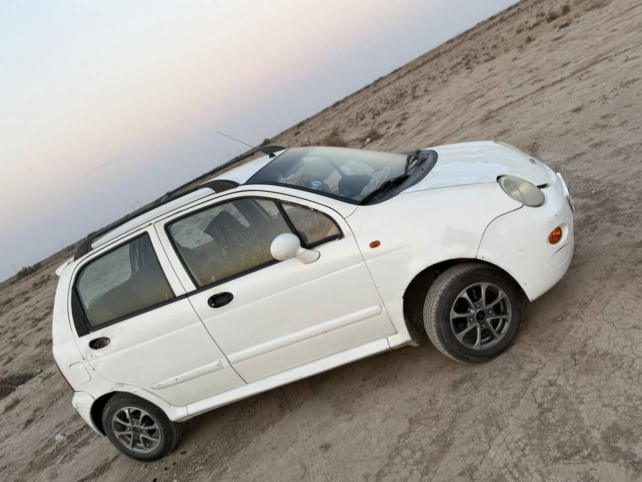 السلام عليكم كيو كيو للبيع 2013 كفاله عامه رقم بابل دولي جديد گير مكينه خير من الله مكان السيارة كوت مركز المدينة السعر 25. رقم الهـاتف. ***********
