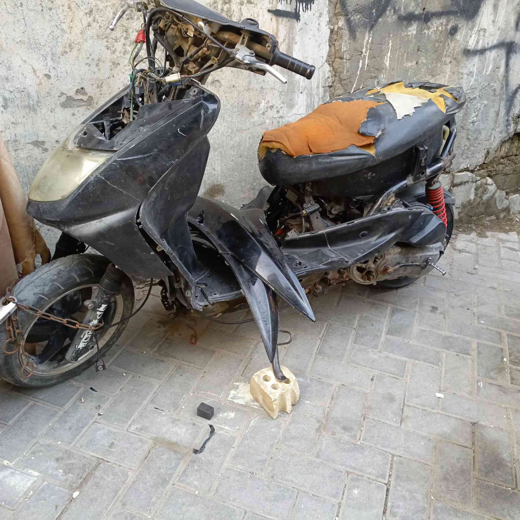 البيع سكنس نثيه تشتغل وتطفه ابيع كوم حديد السعر ١٢٥ وبيه مجال بصيط كوم حديد


**إذا كنت صاحب هذا الإعلان وتريد حذفه لأي سبب، رجاءا أرسل رسالة إلى الدعم الفني**