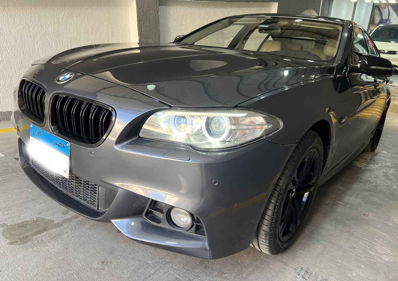 BMW 520 luxury (2017) وكيل 

عداد 117000 كم
ماتور  2000 CC  
رشة ( الرفرف الامامي و الخلفي يمين -الاكصدام الامامي و الخلفي - الباب الخلفي يمين )
 صيانات توكيل
مقاعد جلد - فتحه سقف - مقاعد كهربائيه 
الاكصدمات الاستوك & حاجت العربيه الاستوك متاحه مع العربية 

للتواصل 01050374426
01050374425


**إذا كنت صاحب هذا الإعلان وتريد حذفه لأي سبب، رجاءا أرسل رسالة إلى الدعم الفني**