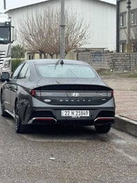 سونتا ٢٠٢٤  اعلى فئة  htrace فول الفول ماشية ١٥ الف كيلو رقم اربيل كلي...