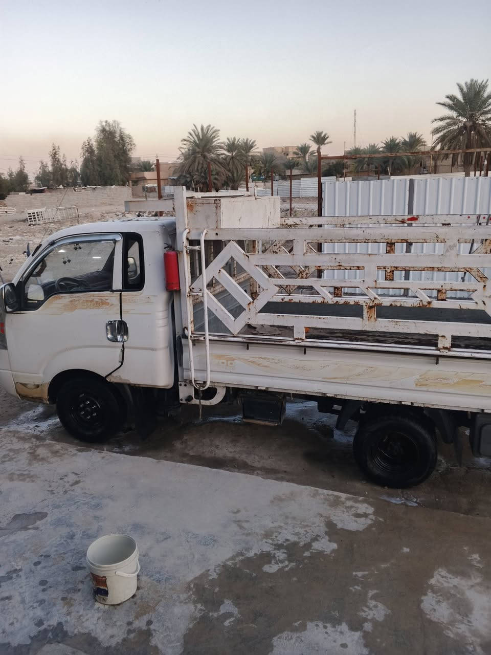 سلام عليكم كيه حمل موديل 2006 مكينه كير خير من الله  سعر 78 شراي يتصل ***********
