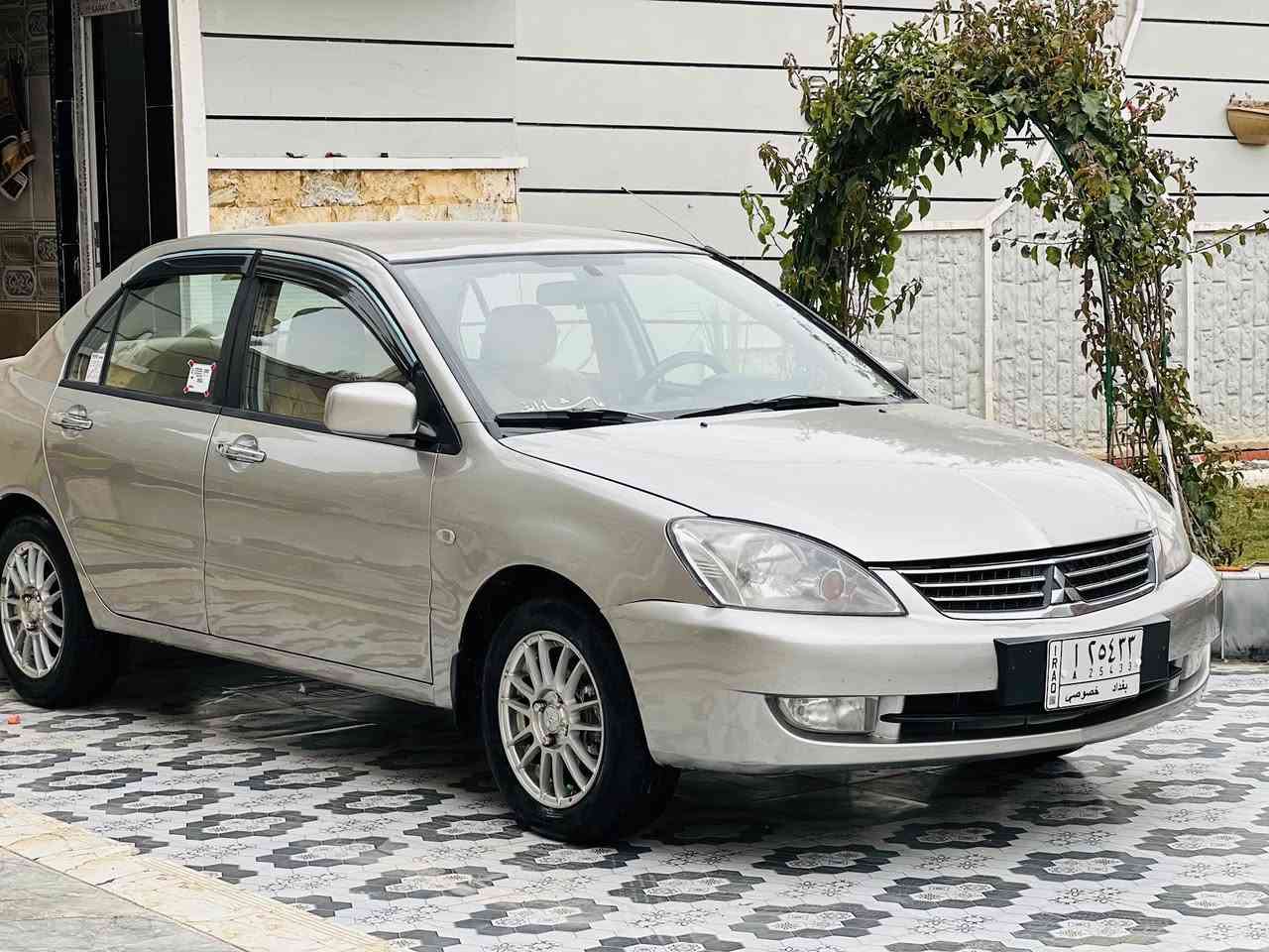 سلام عليكم لانسر موديل 2006 رقم بغداد بسمي سياره جديده بعده مصبوغه للجماليه بدون ضرر كير محرك كفاله مكينه 2000 تبريد ثلج تدفئه صدر أمامي خلفي جديد سياره مابيه اي نقص سعر(69)وبيه مجال مكاني ديالى سراجق ***********
