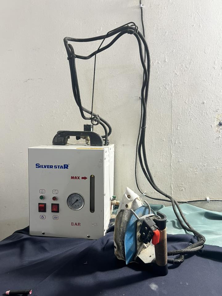 للبيع 📣📣📣

مقص كهربائي حجم ١٢ ( نظيف جداً ) 

اوتي بخاري ( سلفر ستار ) 

حامله بكرات خيط ( عدد ٣ )

اله ترقيم الفصال ( عدد ٢ مع اللواصق ) 

للاستفسار واتساب فقط  ***********
