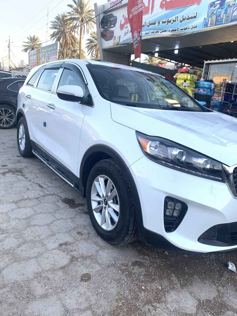 سلام عليكم
سورنتو وارد أمريكي 
2020
ضرر كلش بسط بس دعامية الخلفية
رقم ديالئ دولي بسمي
7راكب
مكينه6
شاره بالمراية 
مكفوله من صبغ
كشن سائق كهرباء 
شاشة كبيرة
مكينه وكير وتبريد خير من الله
تخم تاير جديد

سعر 240$وبيه مجال 
عنوان واسط قضاء العزيزية
***********

***********
