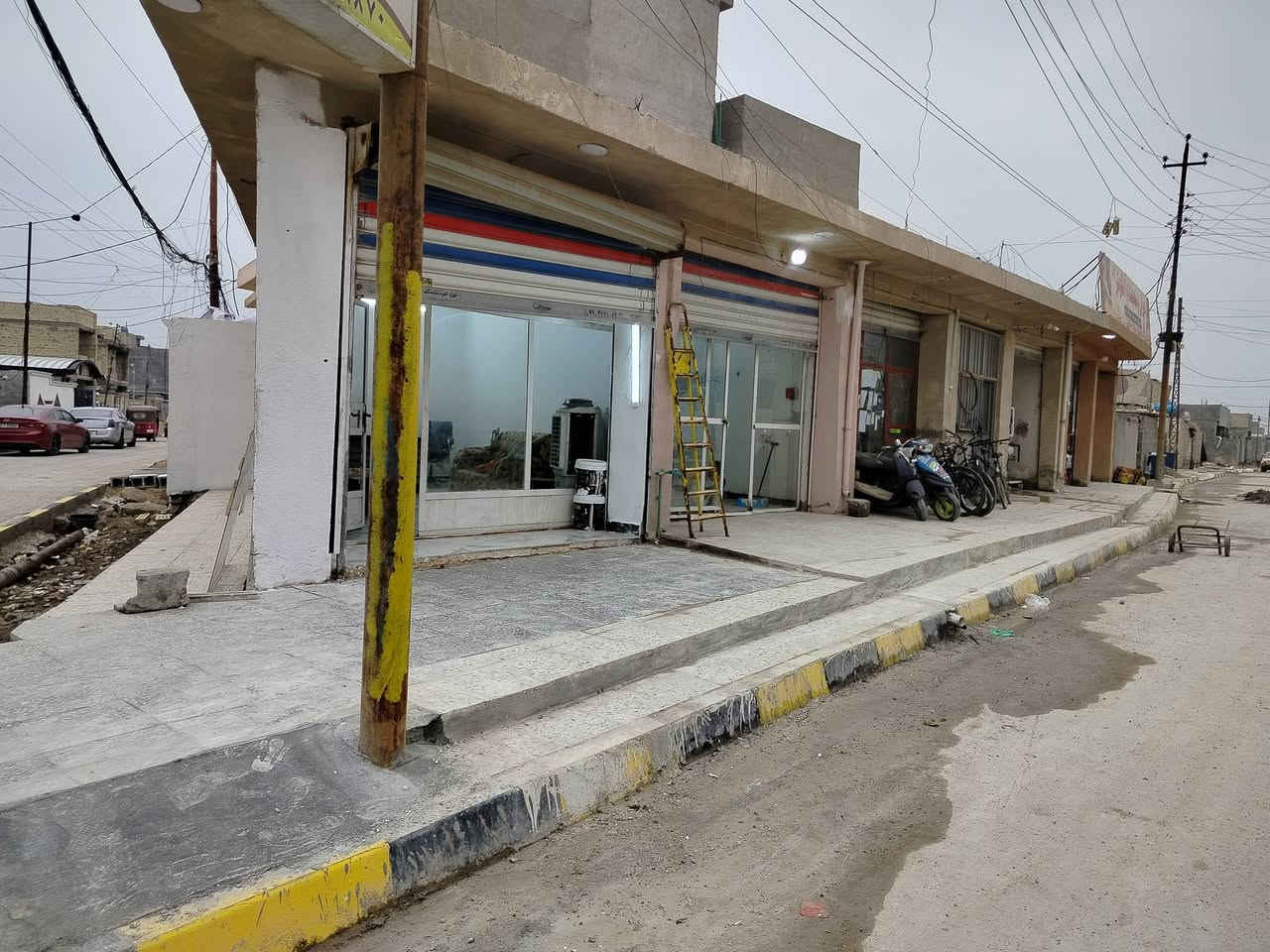 محلات لبيع 200 م ركن 6محلات  وصير شقتين فوك كبار الزعفرتنيه حي أمانه شارع شيخ مناف صنف  الأرض سند 25 وكاله ام صوره بل سند حق التصرف *********** سعر مناسب متوفر وتساب
