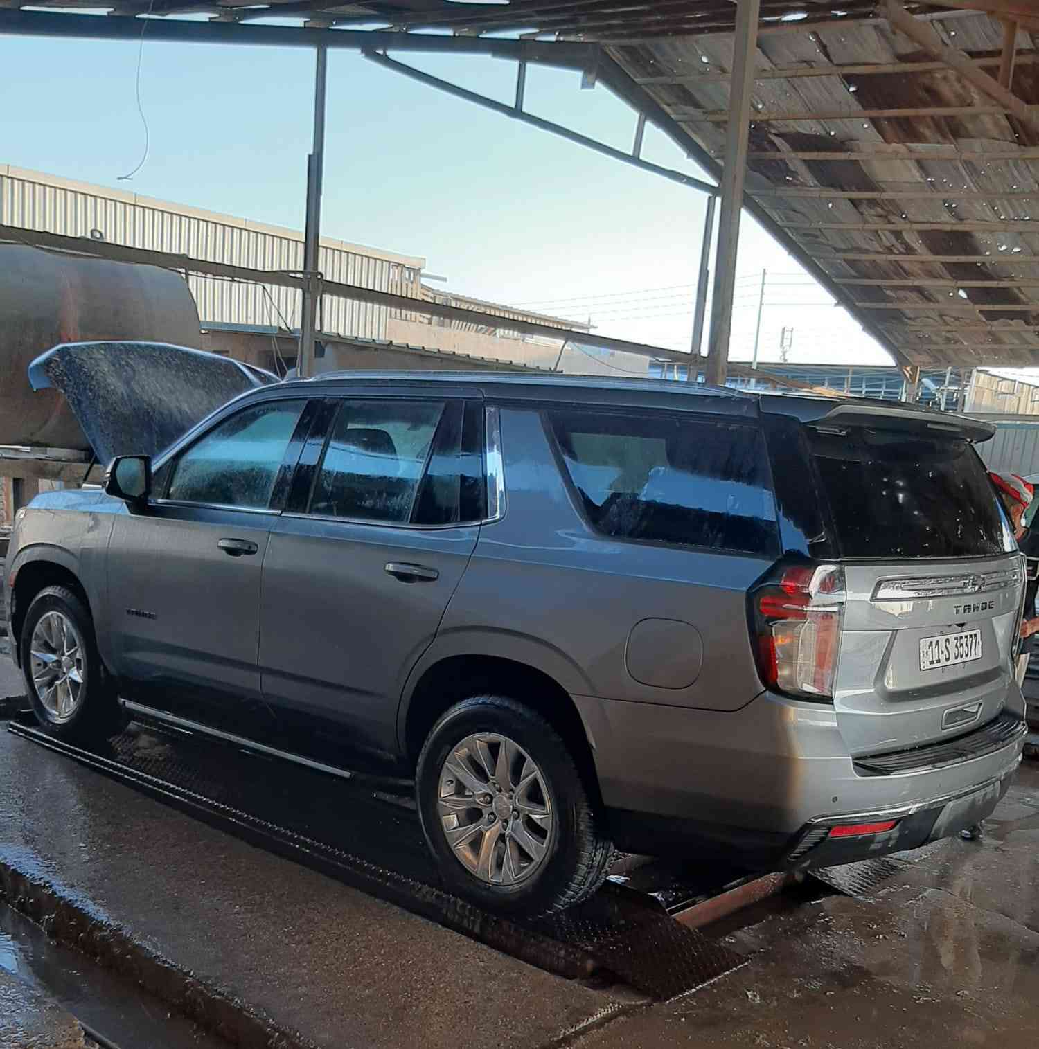 🔹النوع: تاهو
🔹الفئه :   Lt علامة ضوء القمر فول مواصفات عدا الفتحة والجكات  .. ماشية ٥٠ الف كم 

🔹الموديل :   2022  شكل ال 23 دشبول ديجتال مو ساعات

——————————————— 

✨✨مواصفات 

🔹 رقم بغداد بأسمي

🔹 اللون  فيلي 

🔹محرك v8 5.3L 

🔹كير اوتوماتيك 10 سرعات 

🔹نظام دفع رباعي 

🔹تايرات حجم  20 انج 

🔹٥ كاميرا ٣٦٠ درجة 

🔹شحن لاسلكي 

🔹ثلاجة 

🔹نظام  سستم صوت 

🔹نظام  رادارات أمامي و خلفي 

🔹نظام خطوط شارع 

🔹نظام رادار بالمقاعد 

🔹عدد ارباكات ١٢ 

🔹نظام  رادار بالمرايات 

🔹نظام رادار مع مركبة امامي 

🔹نظام توقيف السيارة بشكل الي 

🔹مقاعد تبريد و تدفئة  

🔹شاشة لمس 

🔹 مقاعد جلد 

🔹مقاعد امامي كهربائي 

🔹باب خلفي كهربائي 

🔹حساسات خلفي و امامي 

🔹دواسات 

🔹منفذ كهرباء للكرفان 

🔹نظام  بريك للكرفانات 

وبعد هواي مواصفات

الضرر  صبغ ٣ قطع  بدون تبديل وبدون دواخل  فقط صبغ 

والبجم مكفول بدون ايرباكات فقط البردات الخلفية السعر 440 بيع او مراوس 

واتساب ***********
