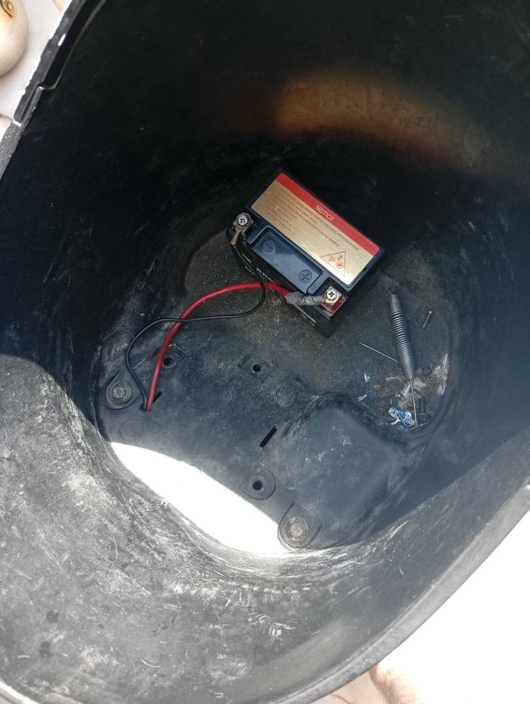 السلام عليكم
من كربلاء
مكلف بالنشر
دراجة بطة سعرها 300 الف وبيها مجال للشراي
مجفته مرة واحده
سلف وهندر وكهربائيات يشتغلن ما بيهن شي
شادلها باتري جبير كربلاء, العراق


**إذا كنت صاحب هذا الإعلان وتريد حذفه لأي سبب، رجاءا أرسل رسالة إلى الدعم الفني**