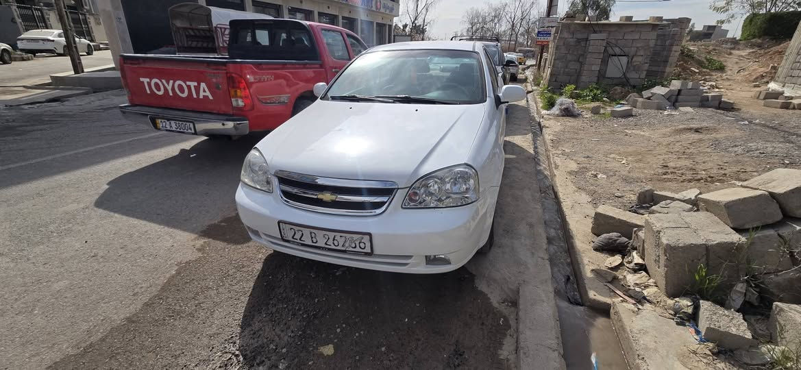 اوبترا للبيع موديل 2011
ثلاث قطع صبغ  السعر 64 وبيها مجال 
***********
