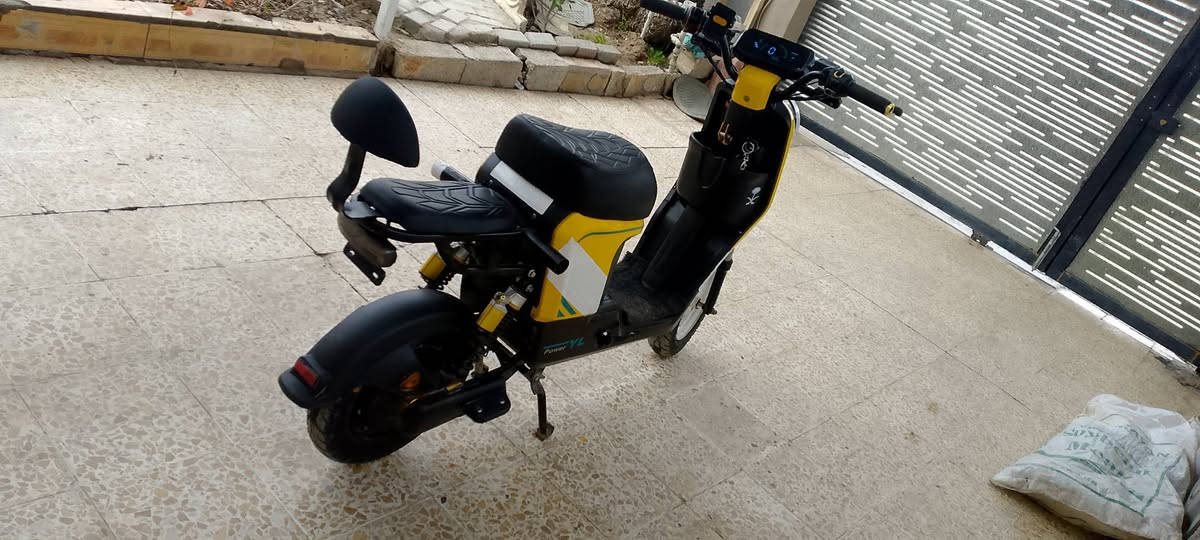 سلام عليكم
للبيع بايسكل شحن R9  موديل 26 

سعر 450 بي مجال  شراي خابر الرقم

مكان كركوك دوميز 

 ***********
