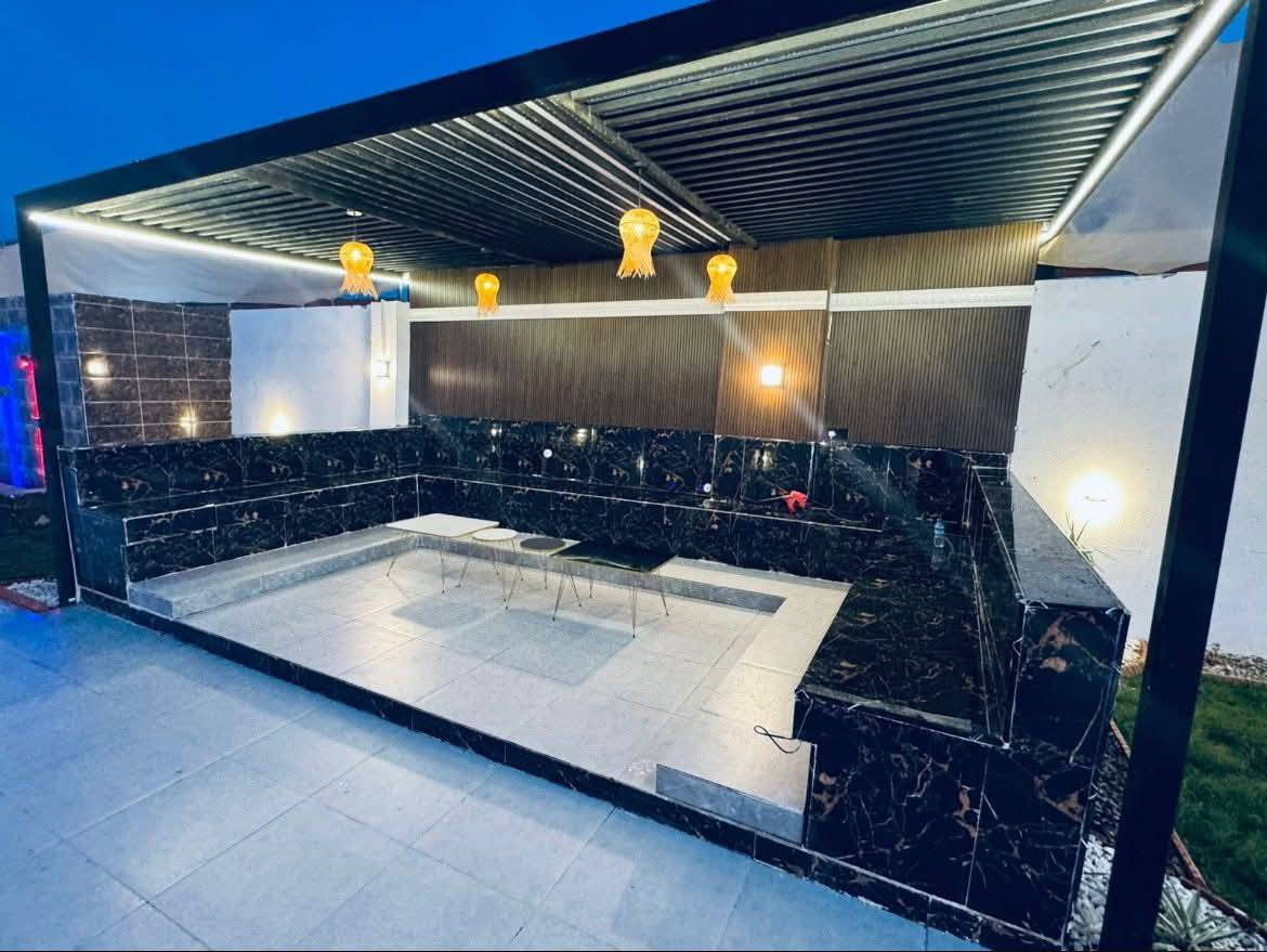 المزرعة موثقة في تطبيق مزارع بلد

***********
 موثقة في تطبيق  اجرلي

 تحب احجز من التطبيق اجرلي
  
إحجز مزرعتك وتمتع بالخصوصية التامَّة 🥰

يتوفرُ جميعُ الخدمات التي تخطرُ على بالكم

مميزاتُ منتجع ليفانة🌹

1. مساحة المنتجع  (( 1500 )) متر 

2.التيار الكهربائي على مدار 24 ساعةٍ كاملة

 دون إنقطاع ويتوفرُ فيه مولدة كهربائية 

تعملُ بنظام التشغيل الأوتوماتيكي ☺️

3.مسبح خاص للأطفال 👧 👦 

4.مسبح خاص للكبار حجم 10 في 6متر 

5.يحتوي منتجعنا على ألعابٍ للكبار 

(( منضدة 🏓 + فيشه + بليارد + بلي  ))

6.صالة كبيرة مؤثثة ومكيفة +
 
غرفة نوم عدد2 مؤثثة  + مطبخ مؤثث كامل  

7.جلساتٌ خارجية من الطراز الفاخر جداً 
 

8.مكانٌ مخصص للشواء مجهز بجميع الإحتياجات الخاصة لذلك 😍

9.مجموعة صحيات داخلية وخارجية متكاملة 

10.تتوفر سماعة داخلية دي جي 🎵

11.علماً يتم تعقيم المكان بشكلٍ كامل بعد كل إستخدام 😷 

إحجز  إسبح 🏊 إشوي 🐟 وإقض أحلى وأمتع الأوقات مع عائلتك في أجواءٍ صيفية جميلة 

#العنوان_صلاح_الدين_قضاء_بلد.. 

للحجز والإستفسار
 
الاتصال على الارقام التالية

***********

 او مراسلتنا الواتساب

أهلا وسهلا بكم في منتجع ليفانة 

نستقبل العوائل  والشباب
