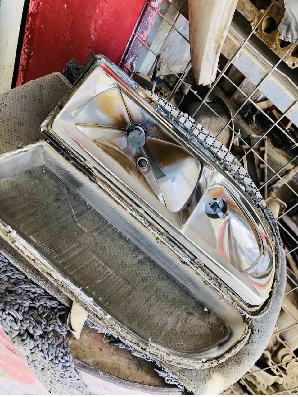 يالله سلام عليكم ورحمه الله بركاته
طبعا سوناتا تو وكيا سيفيا وبرنس وهونده النتره  

متوفر جلي لايت حراري فقط  

شد زينون ايظا  

تبديل كلوبات 

ملاحظه  جام لايت سوناتا تو. موجود 

عنوان ديالى / قضاء المقداديه 

للاتصال ***********

كماليات احمد الزبيدي
