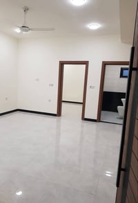 تتوفر شقة سكنية حديثة طابق ثاني بناء 2024 للايجار طلاب فقط ( طلاب فقط ...