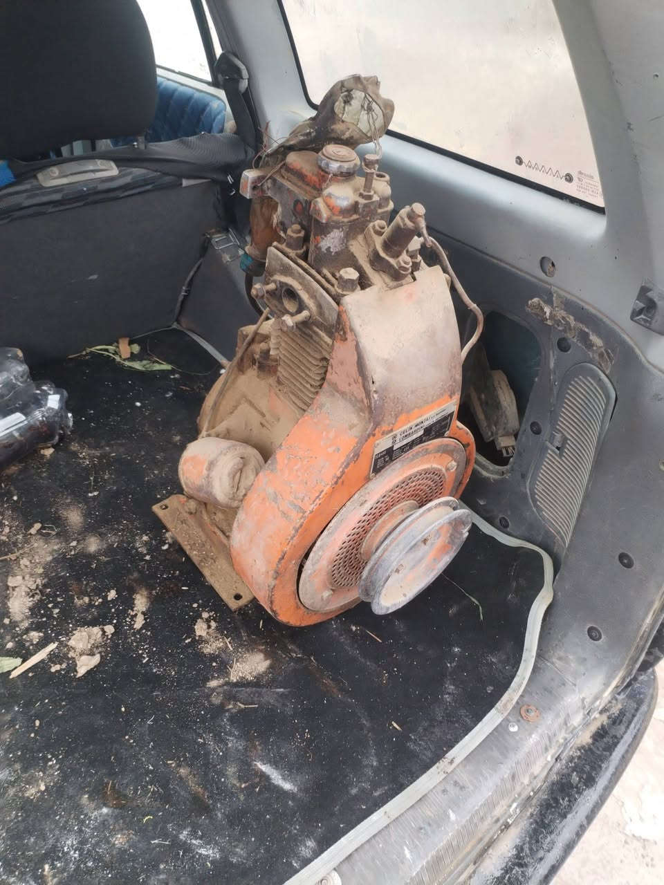 للبيع مولده تشتغل عالحبل
***********
***********
