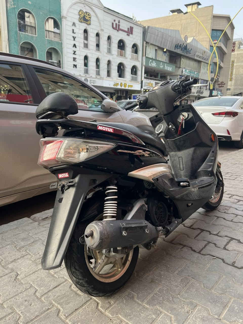 السلام عليكم سكنس فحل طلاعات دشبول 3الوان مكفوله من الفتح شلعه ومعدل نقصها بس واقيه صالنصه وقمجي كيلو متر مكاني الاعظميه ملاحظه بدون تجوه رقمي ***********
