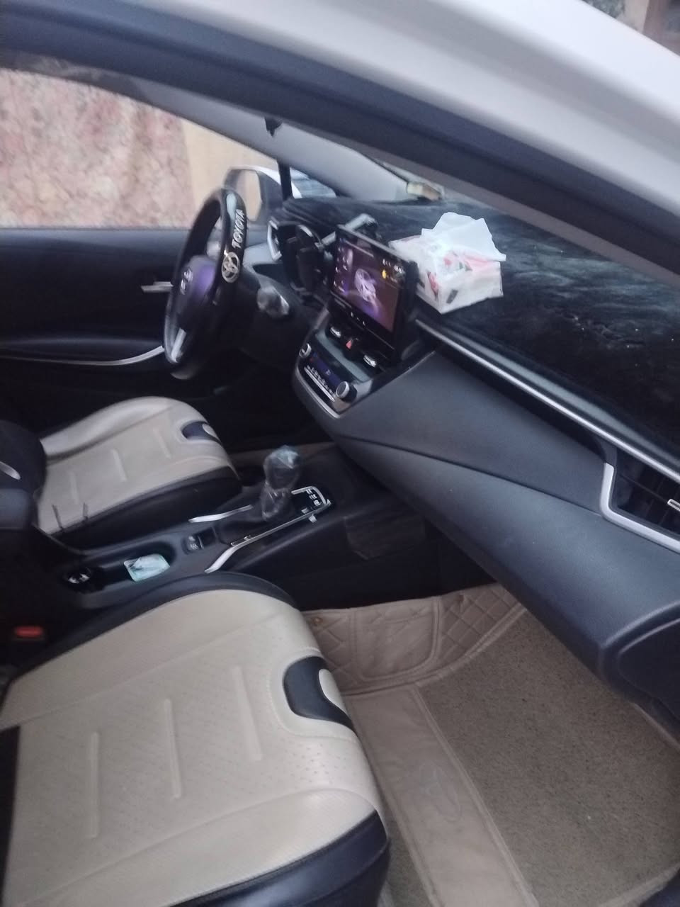 السلام عليكم
للبيع كورلا ٢٤ هايبرد مكفوله كفاله عامه الشكل الخليجي ماشيه ٣٤  السياره على وضع الشركه بأسمي فول مواصفات رقم بغداد السعر ١٤٧ للاستفسار الاتصال على الرقم ***********.   ***********
