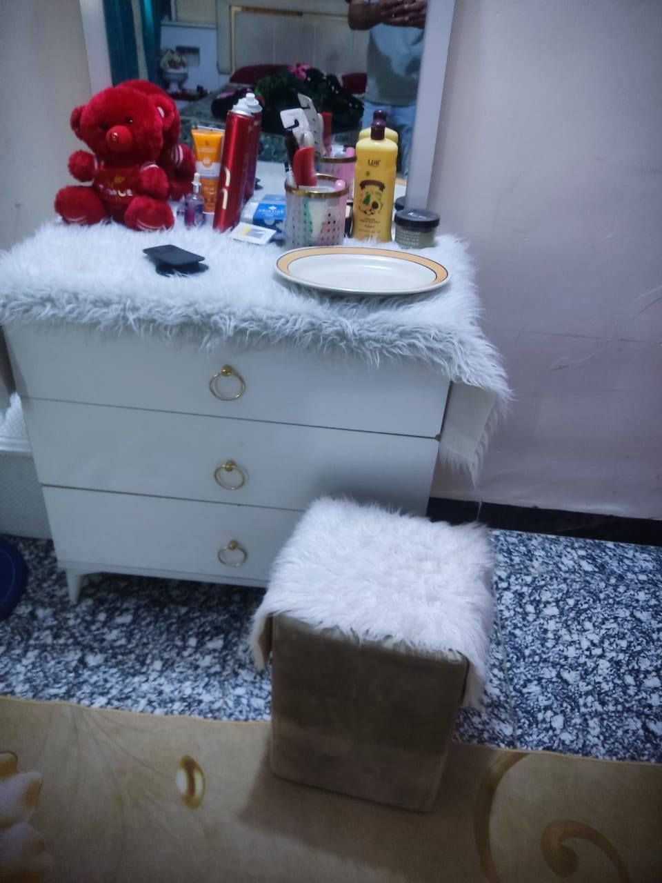 غرفه نضيفه جدا اي ضرر مابيه 6قطع سعر 450مع الدوشك بيه مجال بسيط عنوان كربلاء حي الامام علي


**إذا كنت صاحب هذا الإعلان وتريد حذفه لأي سبب، رجاءا أرسل رسالة إلى الدعم الفني**