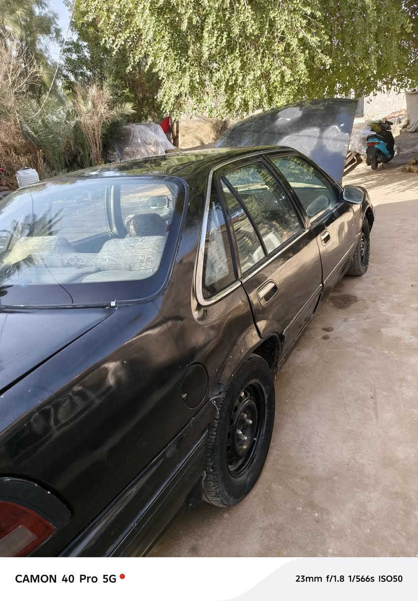 سلام عليكم سيارة جاهزه كشر حلو و صافي مرتب مكينه و گير نظيفات تخم تاير و حداديه كلش نظيفات السعر 10 اوراق /***********
