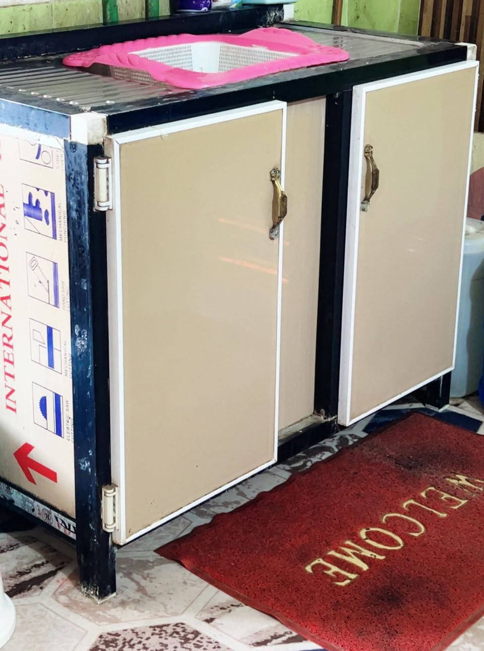 للبيع


**إذا كنت صاحب هذا الإعلان وتريد حذفه لأي سبب، رجاءا أرسل رسالة إلى الدعم الفني**