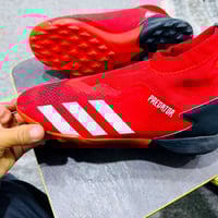 حذاء أديداس باله أوربي اصلي نضافه 100 قياس 40 يوجود توصيل جميع محافضات...