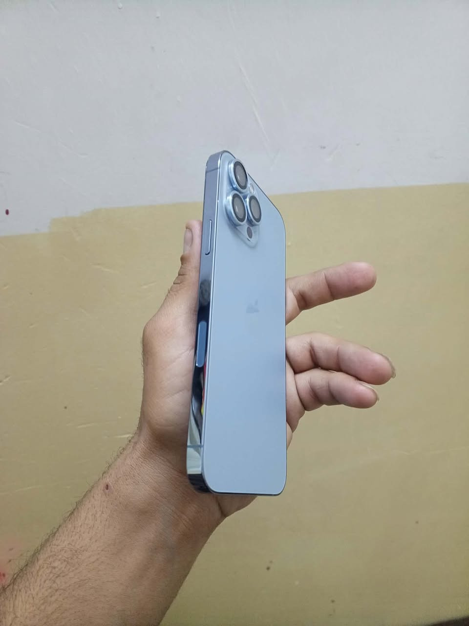 13ابرو ماكس
ذاكره 128 تك 
امبدله شاشه GXفقط 
بطاريه 77شرط لا مبدل واله مصعد 
ضمان يومين ادا موقطاره  يرجع 
مكفول من الشخوط والجلغ 
جهاز مال جناي أي عيب أي عطل يرجع 
فيس إيدي شغال 
الجهاز كلو شرط الحسابيه
جهاز نضيف أب شكل 
كاميرات أو مو دمعه لا تقبل 
سعر 480 مجال حك جيتك فقط


**إذا كنت صاحب هذا الإعلان وتريد حذفه لأي سبب، رجاءا أرسل رسالة إلى الدعم الفني**