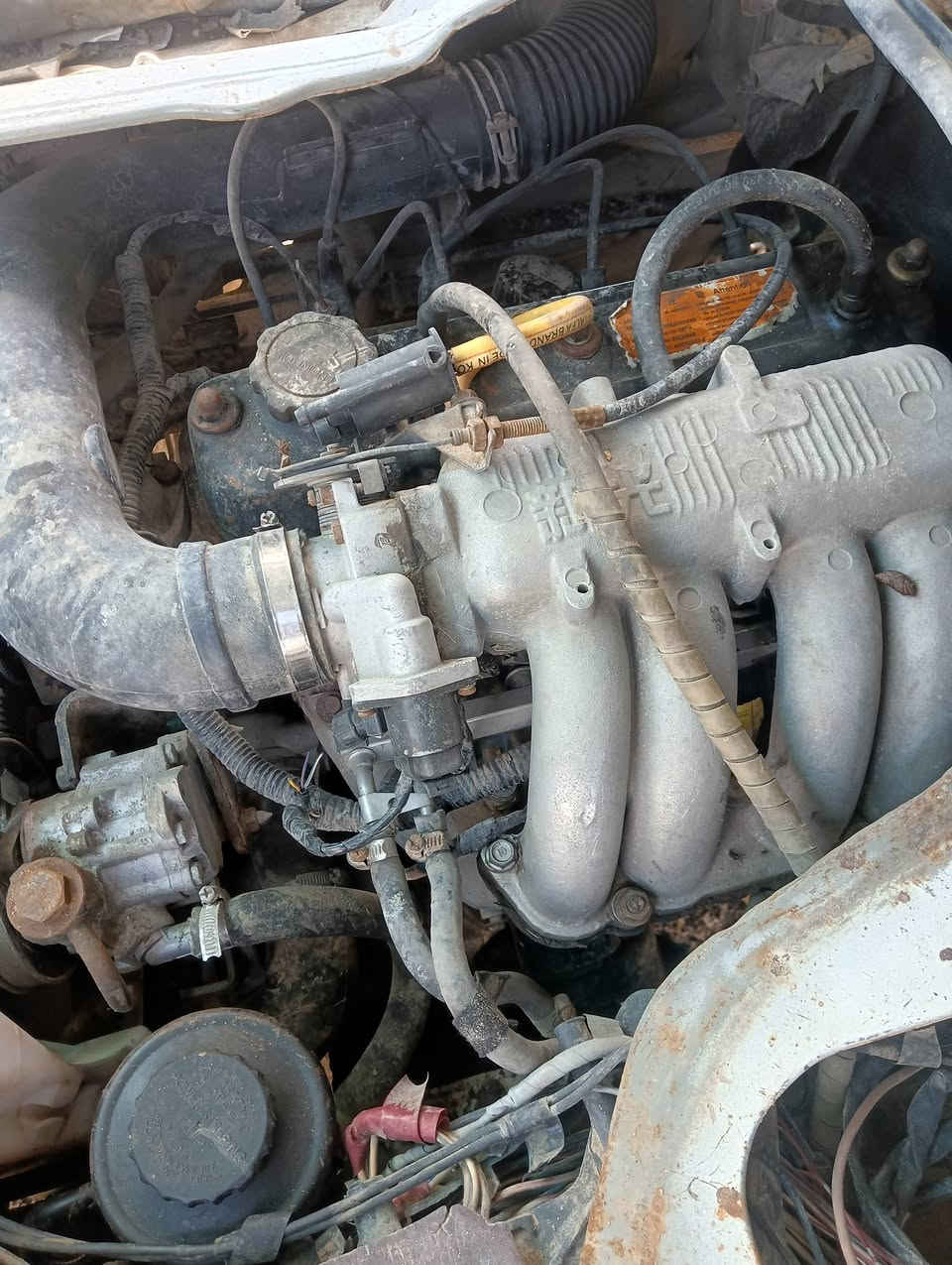 محرك فاتون  جديد بالصندوق للبيع 650 بمجال     كير.  يد جديد بالصندوق      عنوان حله شارع 80            ***********
