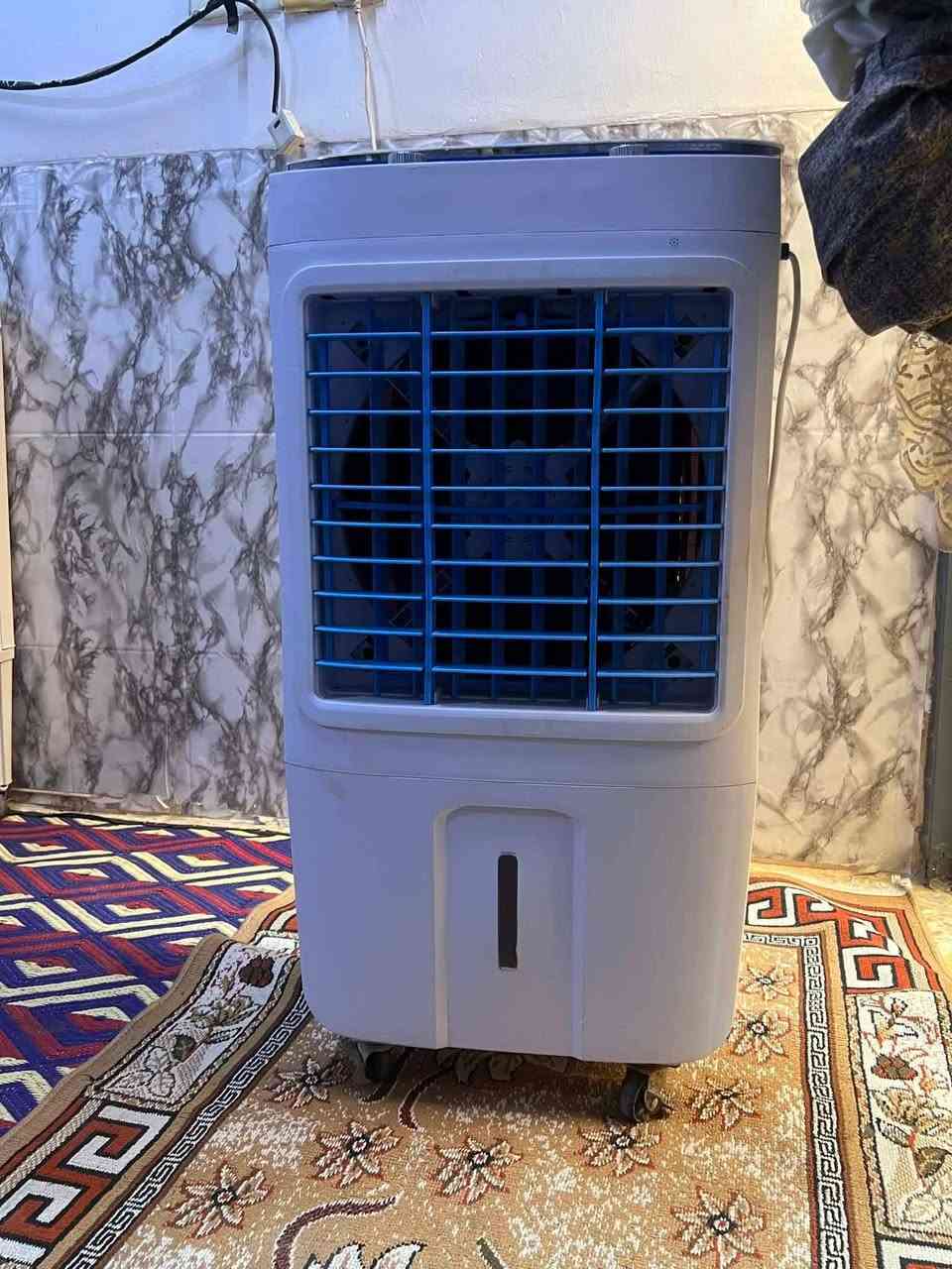 السلام عليكم للبيع مبردات أخت الجديد والله والسعر مناسب ٧٥ الف بيع سريع وين أصحاب المواكب السماوه ٢٧٠ دار موجودات تعال واستخير كول من وسعرها ***********
