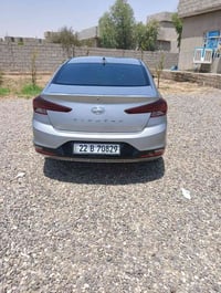 النترا 2020 فول ماعدا فتحة وبصمة رقم اربيل سنويه و هزه جديده    صاحبها...