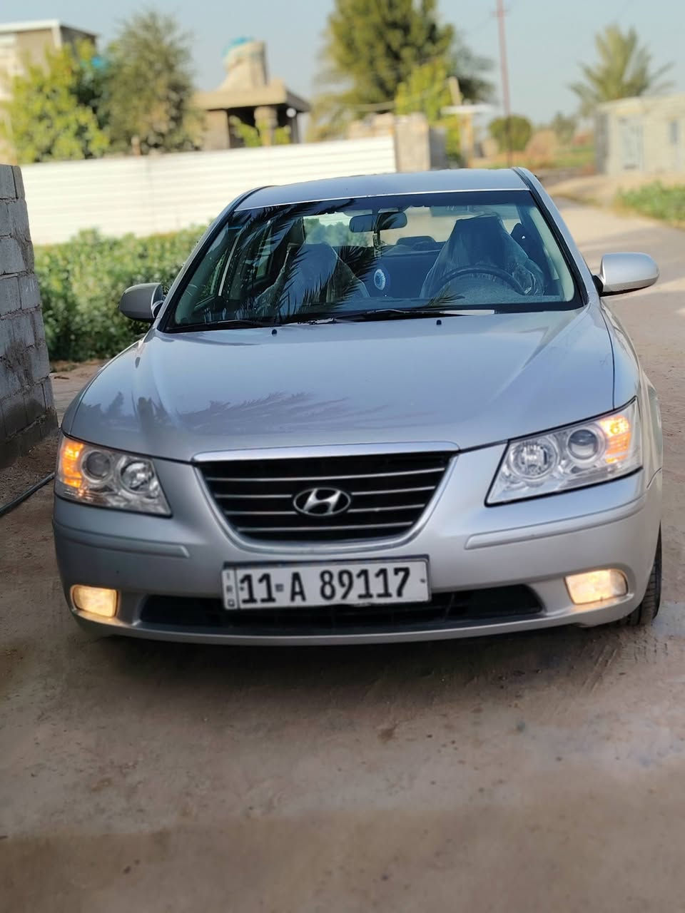 سلام عليكم سوناتا خليجي موديل 9 بيه قطعتين بدون داخل وبدون معجون فقط رش سونار مع صور رقم بغداد انكليزي وباسمي تحويل مباشر السياره جاهزه كير محرك تبريد حداديه كله جديده مذب عليه الف السياره ماشيه 200الف السعر 125وبيه مجال حك جيه مكان السياره بغداد اليوسفيه *********** 
***********
