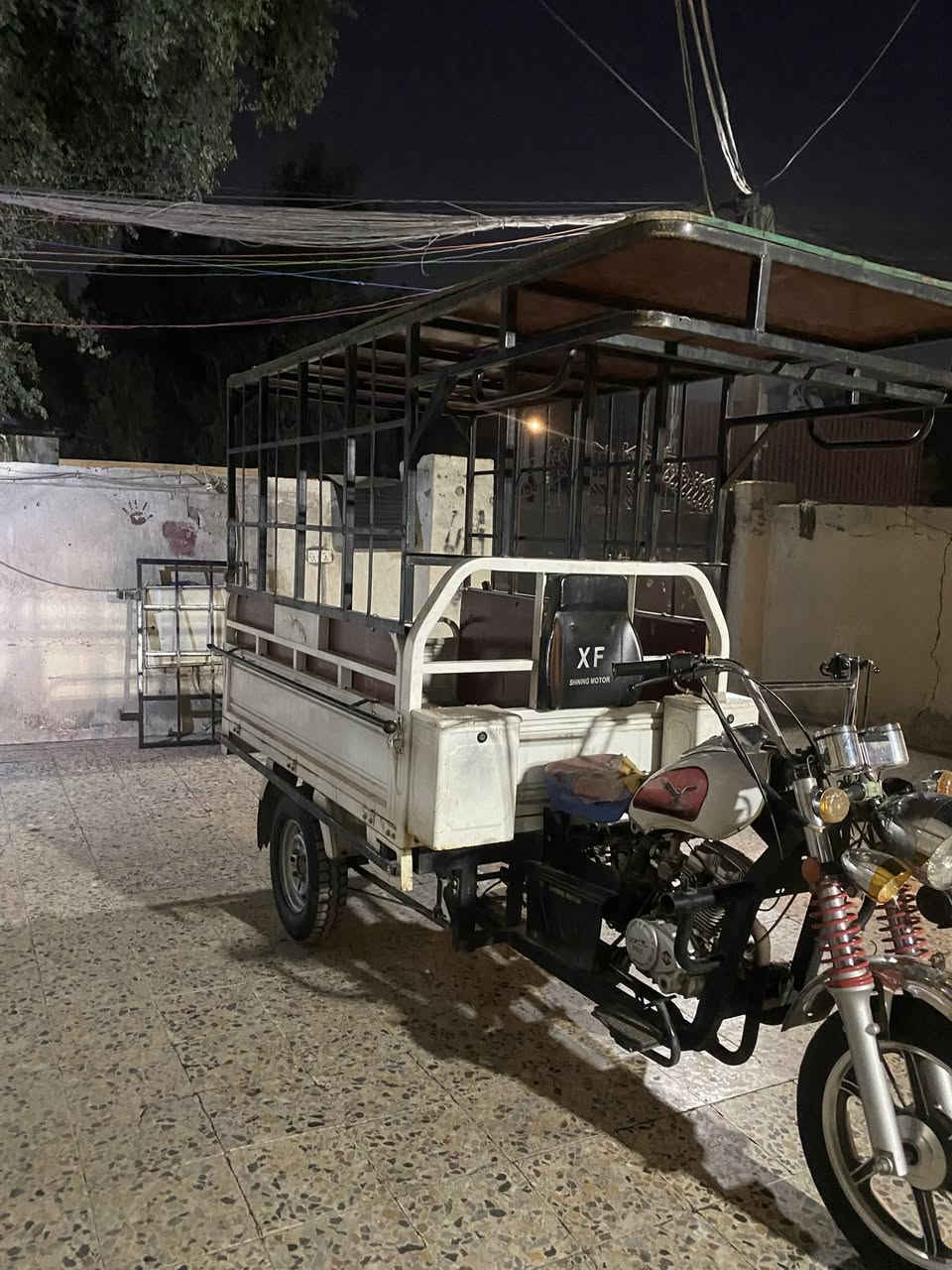 ستوته موديل 23نظيفه أوراق أصوليه كهربائيات محرك نظيفه كامله ستوته مكان بغداد شارع فلسطين ***********سعر 1850بيه مجال
