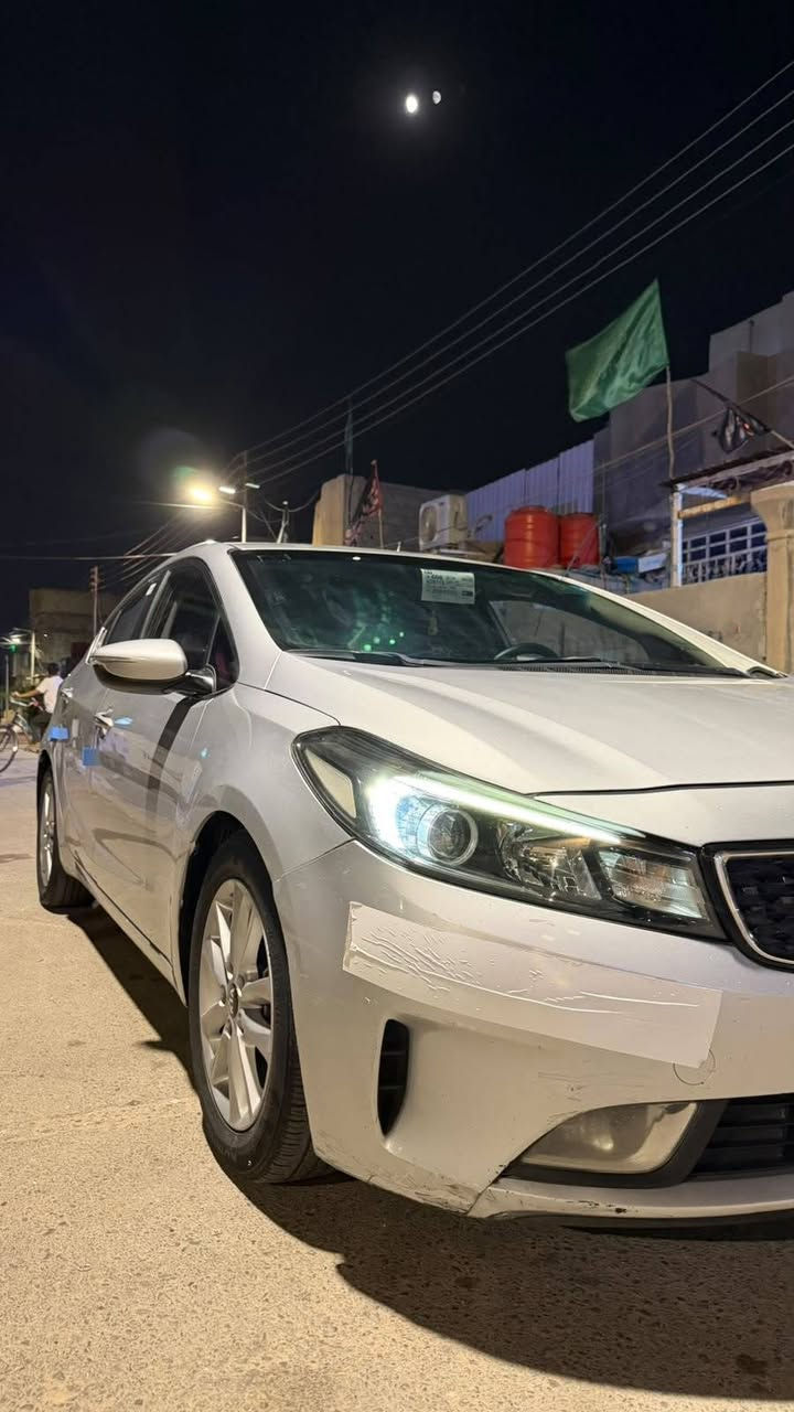 السلام عليكم سيراتو موديل 16 بسمي تحويل ثاني يوم بيه جاملغ امامي صبغ 
كير مكينه حداده تبريد كله كفاله
السعر 105 بيه مجال 
***********
*********** البصرة, العراق

