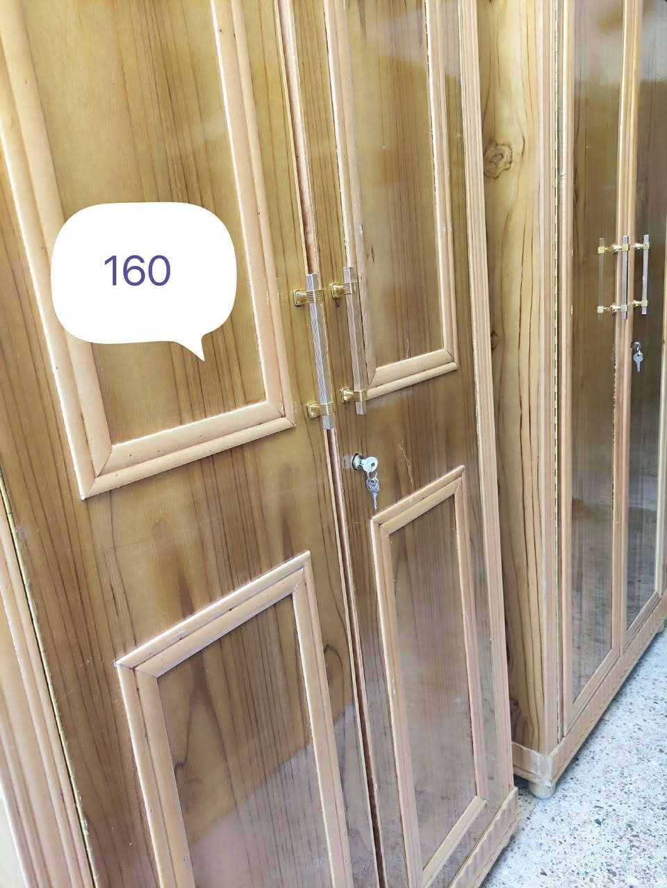 قنصور بابين ملحق خشب ثقيل درجة اولى صبغ حراري جديد غير مستعمل
160 الف
***********
***********
