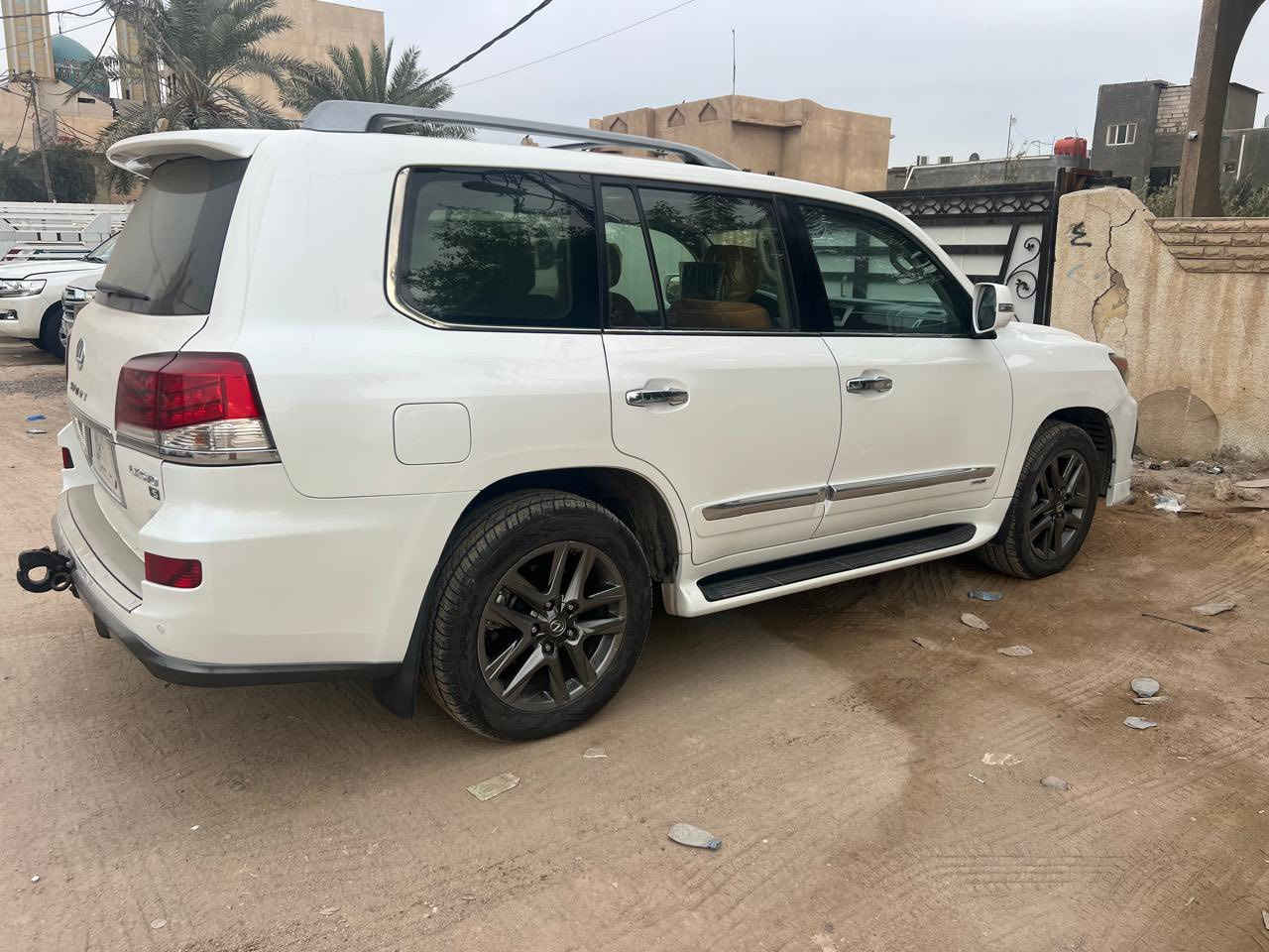 البيع لكزس 2015   بيه فقط بارد كد شبر سعر 490 مكاني بصره ‭0781 812 2211‬
