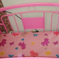 سرير أطفال • مناسب ٤سنوات • الناصرية ذي قار