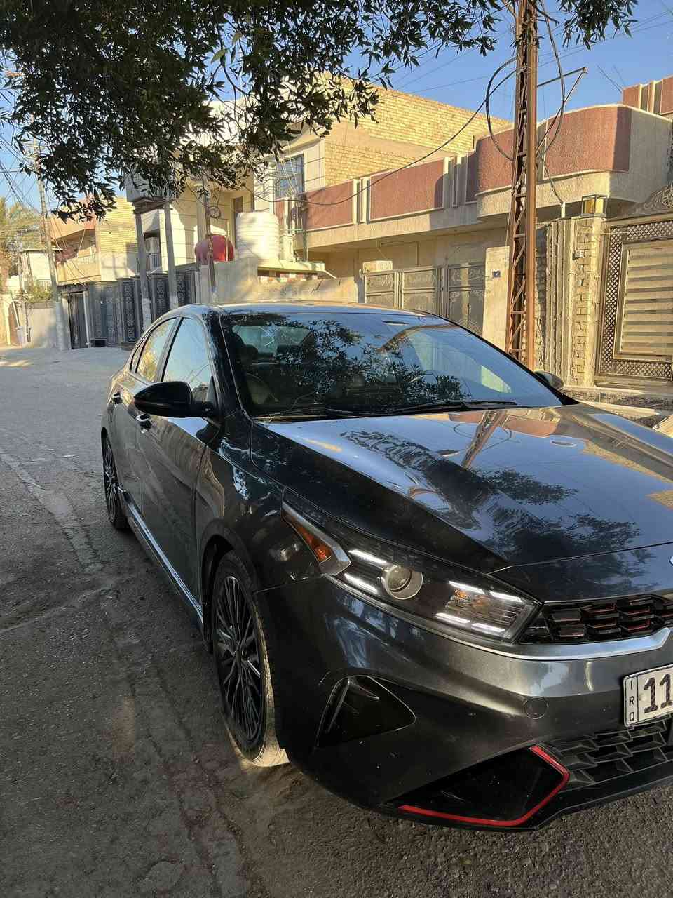 سلام عليكم كيا فورتي2023محرك2000ماشيه67سعره145بيه مجال قليل ***********
