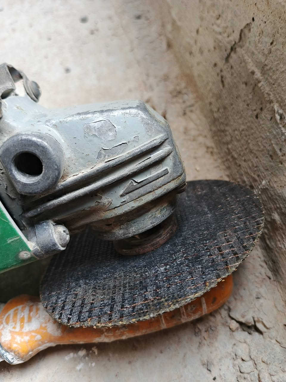 كوسره ياباني اصلي نضافه جيده السعر 75 الف 
***********
