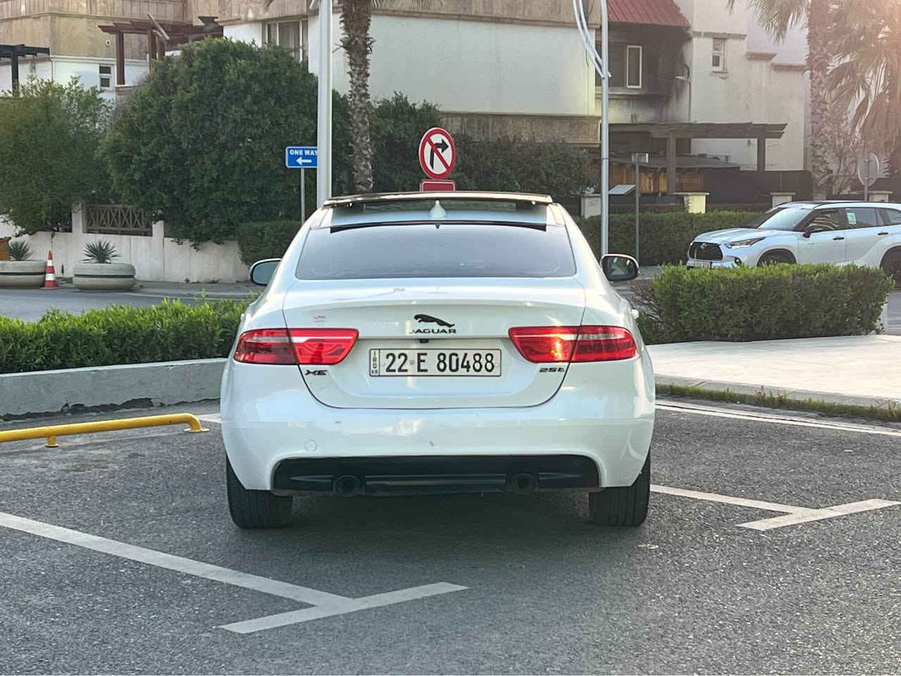 السلام عليكم
للبيع او مراوسه وبالقسط هم ابيع جاكوار XE موديل 2017 خليجي شركة سردار ماشيه 73 الف كيلومتر فقط السياره فول فول مواصفات 1/1 محرك 4 سلندر توربو شرط ما مفتوح گير محرك تبريد شرط كهربائيات كلها شرط السياره بيها شبرين صبغ بالبونيد  بدون دواخل ايرباكات وشواصي مكفوله رقم وسنويه جديد سياره باسمنا تحويل وغرامات شرط السياره جاهزه وبدون نواقص مكان السياره اربيل 
الشراي يتصل بالارقام
***********- بي واتساب
***********- بي واتساب
***********
———————————————
سلاو هاوريان
بو فروشتن وگورينه وه به قست وبنقد دفروشم جاكوار XE خليجي شركة سردار مكينه 4 بستون توربو سياره كه فول فول مواصفاته گير ومه كينه به شرته نه كرايته وه هه مو گياني به شرته دو بست يونيدي سبوغه بي ژور بي ايرباك سياره كه بي مه سروفه زور باك وخاوينه وبه ناوي خومه تحويل وغرامه به شرته شوينى سياره هوليره بو زياتر زانياري ژماره ي ته له فون
***********-واتساب له سه ره
***********-واتساب له سه ره
*********** أربيل, العراق
