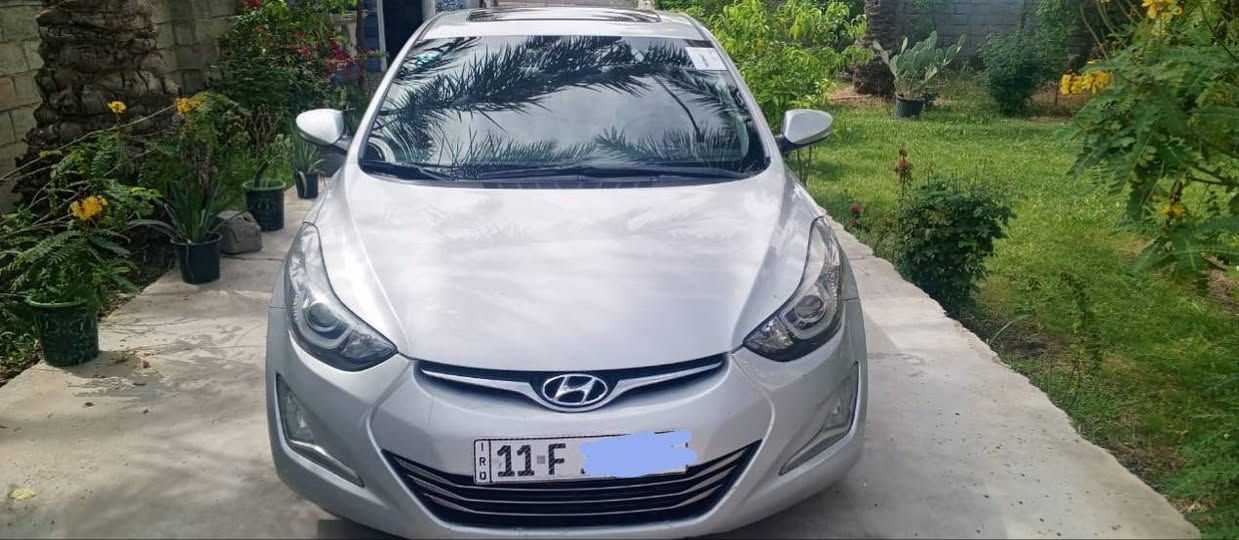 السلام عليكم النترا مديل 2014 لمتد فول مواصفات اكدر اسوي الك جريده مال مواصفات بس تجي وتشوفه احسن من الكلام والسياره الله شاهد احلا من الصوره محرك 1800 بسمي السياره  كير مكينه مكفولات لاتنقيص ولا تبخير ولا بياع شراي السياره عدي صارله 3 سنوات خير من الله السعر المطلوب 115 وبيه مجال للتفاصيل اكثر خابر وكون الك بالخدمه (***********)(***********)
