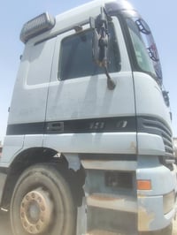 اكتروس • ٢٠٠٢ • ١٩٩٩