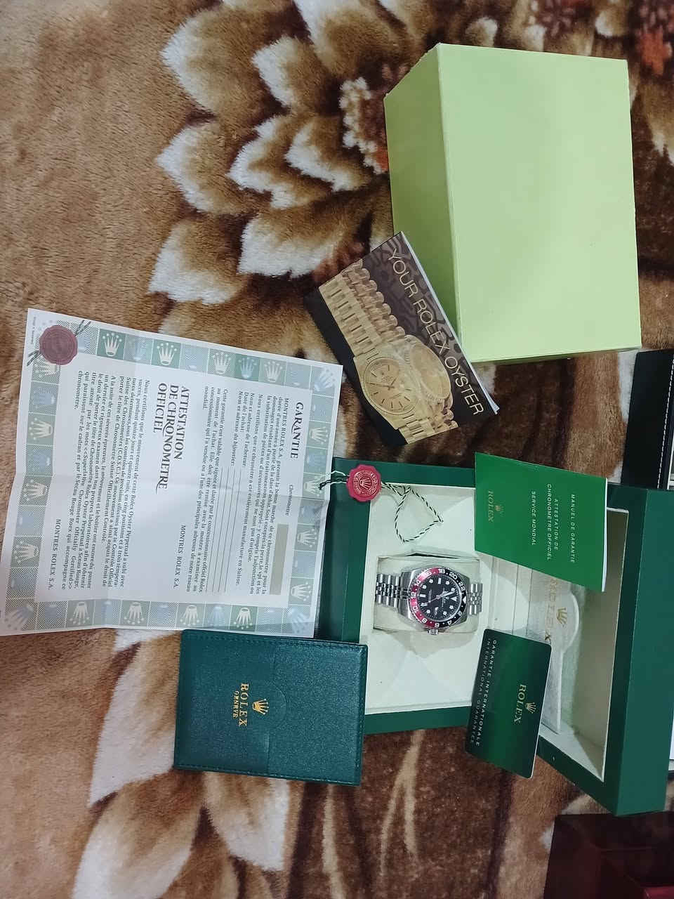 رولكس اتوماتيك الشهيره كوكاكولا اعلا كوالتي ممكن تشوفه باللعبه الاصليه وكل مشتملاتها نفس مواصفات الاوريجنال 
https://whatsapp.com/channel/0029VbCFIp7I7BeLP5sJha2K


**إذا كنت صاحب هذا الإعلان وتريد حذفه لأي سبب، رجاءا أرسل رسالة إلى الدعم الفني**