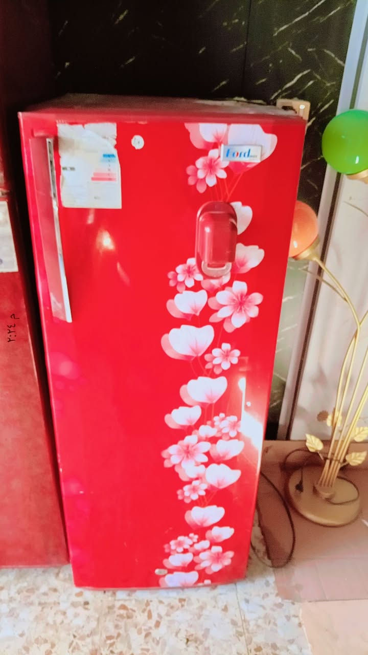 السلام عليكم ورحمة الله وبركاته ثلجه شرط الشغل تجي وتفحص سعر 100قفل شرط الفحص الرقم ***********
