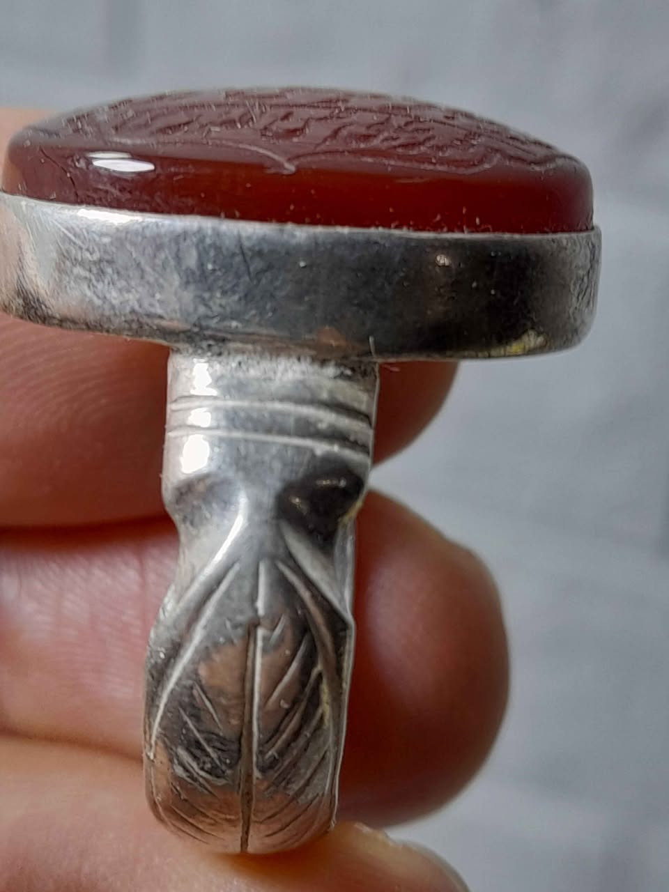 ‎خاتم فضه 925 بحجر عقيق يماني مخطوط قديم صياغه يدويه عراقيه جميله السعر70 وتصيل 5‎ حلة, بابل


**إذا كنت صاحب هذا الإعلان وتريد حذفه لأي سبب، رجاءا أرسل رسالة إلى الدعم الفني**