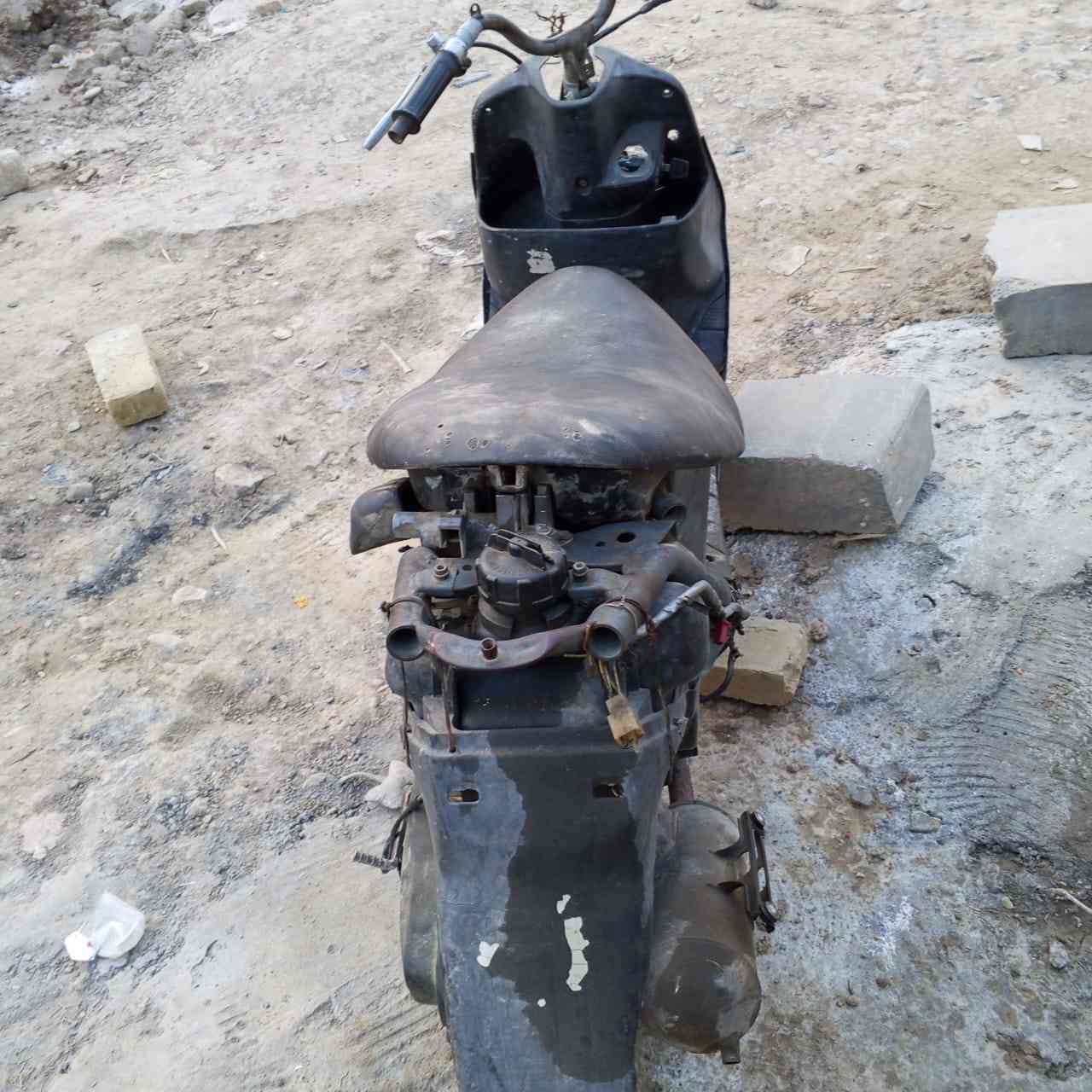 سلام عليكم دراجه ساسوكي للبيع جنطه الرقم الاستفسار  ***********
مامتواجه عله الفيس
