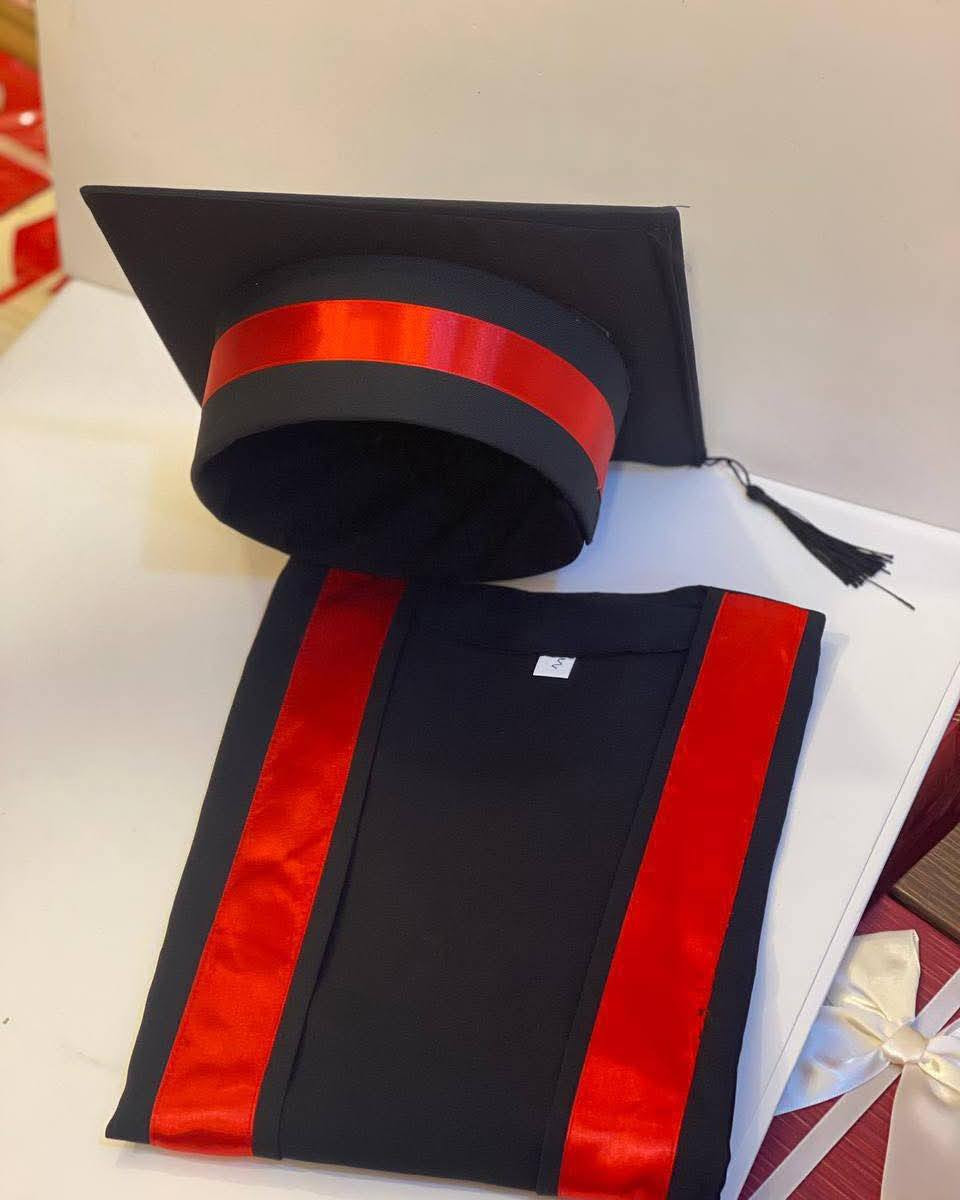 زي تخرج أطفال جاهز مع طباعة اسم الطفل 🎓
روب + قبعة +,وشاح 
 تجهيز طلبات فردية
 وجماعية للروضات والمدارس.والجامعات 

الحجز مفتوح الآن 

📍 زورونا في معمل خياطة القائم المركزي 
📞 للحجز والاستفسار:
0780 993 5749
***********واتس اب 

#معمل _خياطة_القائم  #زي_تخرج_اطفال #روب_تخرج #تخرج_روضة #طباعة_اسم #تخرج2026
