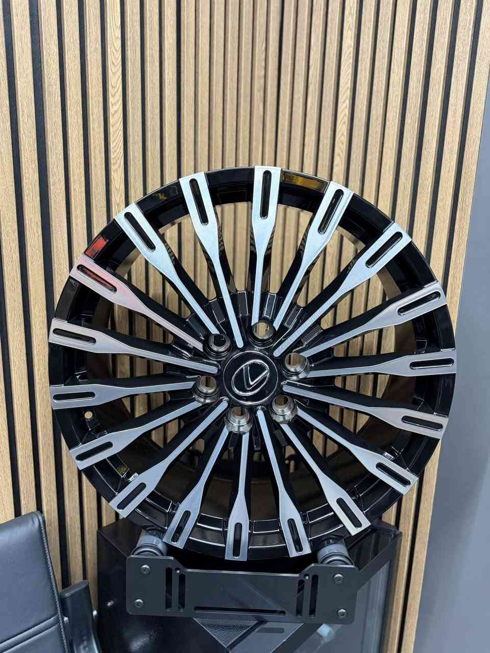 سلام عليكم
الاطارات ويل ليگزس

موجودة 

حجم22

٦براغى

موديل 2025

مال ليكزس موديل جديد 

مال ليكزس موديل جديد 2025

￼ويل جديد 

الاطارات جديد 

***********

اسعار دذلى واتساب***********
