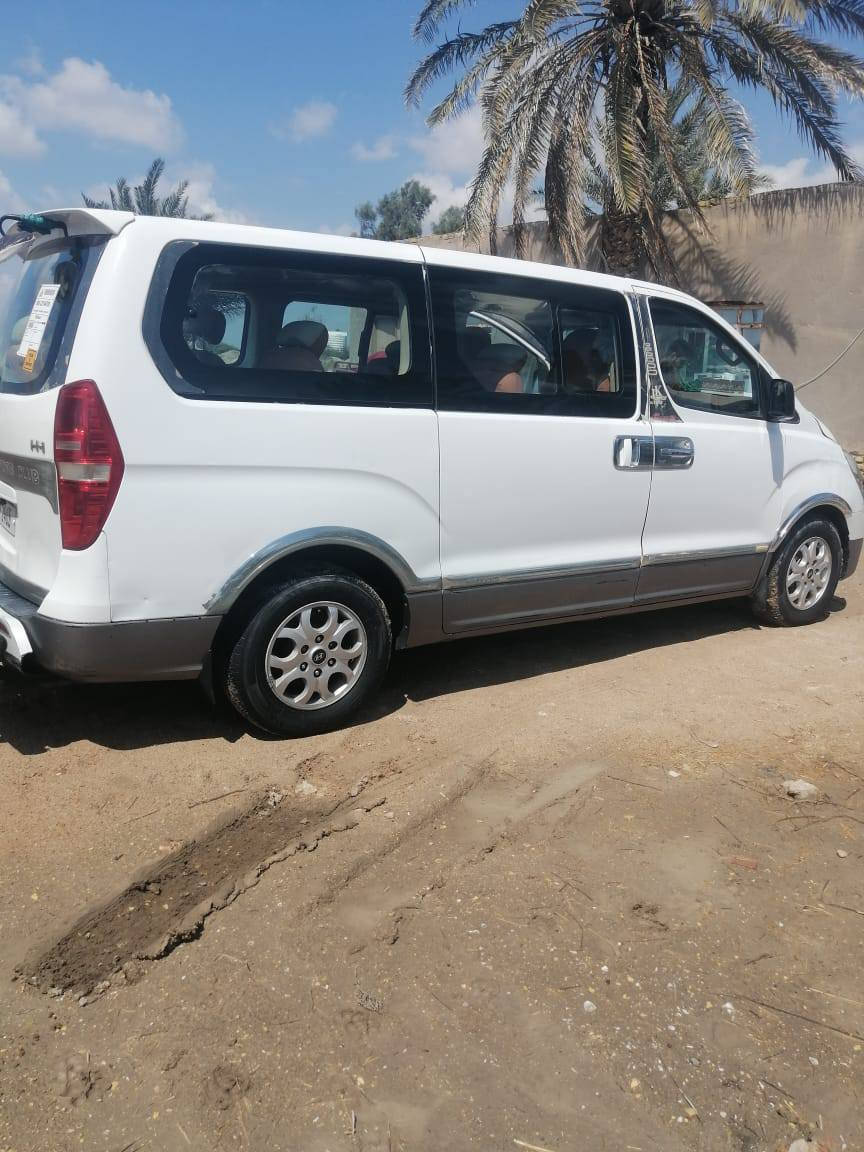 السلام عليكم استاركس موديل 2013مفتوح ومحور جديد مكينه 7سورنتو كير وتماتيك 
سياره كفاله ماعدا الجاملق امامي سياره جاهزه تخم تاير حداديه سفريات جاهزه تبريد رقم كربلاء نكليزي بسمي مداور ثاني يوم السعر 168وبيه مجال رقم *********** مكان ناصرية سوك الشيوخ
