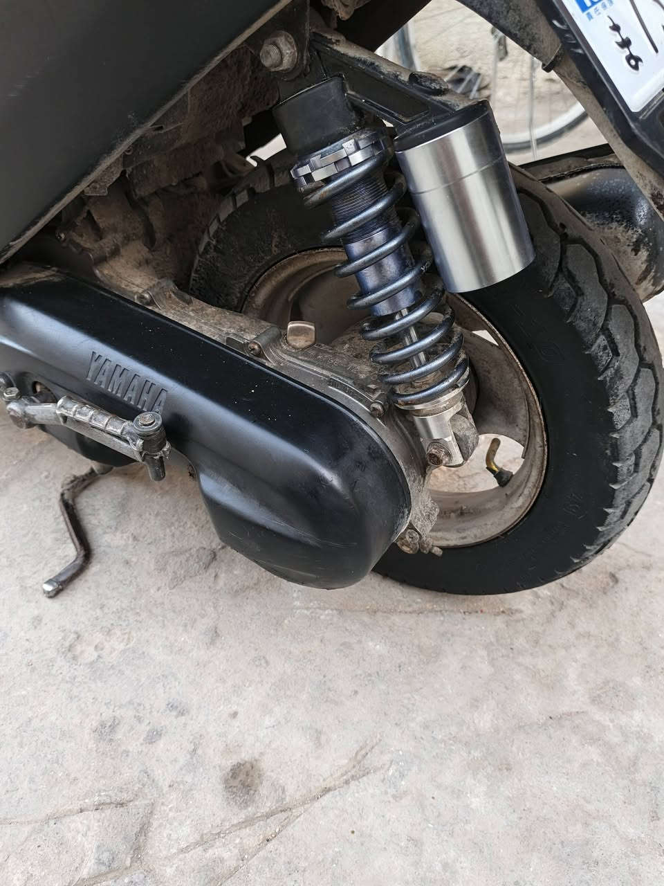 سلام عليكم...دراجه بطه موديل 2000للبيع الدراجه مكفوله من كل شي كهربائيات كلها شغاله بكلايت اشاير سلف لايت زنون لايت امامي كلشي شغال تايراتنضيفه محرك نضيف بلادي ما مفتوح شلعه ومعدل فول شرط الفحص.... السعر 500الف وبيها مجال للشراي: للاستفسار على هاذه الرقم ***********بي وتساب
