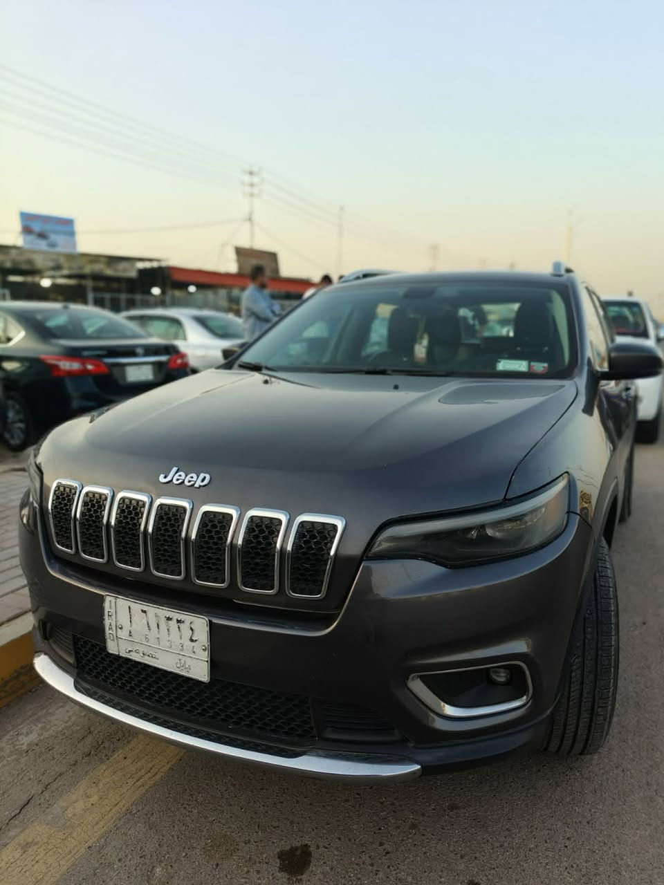 جيب بزون 19 محرك 6 لمتد معروفه مواصفاته عدى الفتحه حادثها جاملغ امامي جهة العبري والبنيد وطخه بلجاملغ الخلفي هم جهة العبري كير محرك حداديه تبريد تحويل السيار كلها كفاله  سعر 135 وبيها مجال
للتواصل ***********
