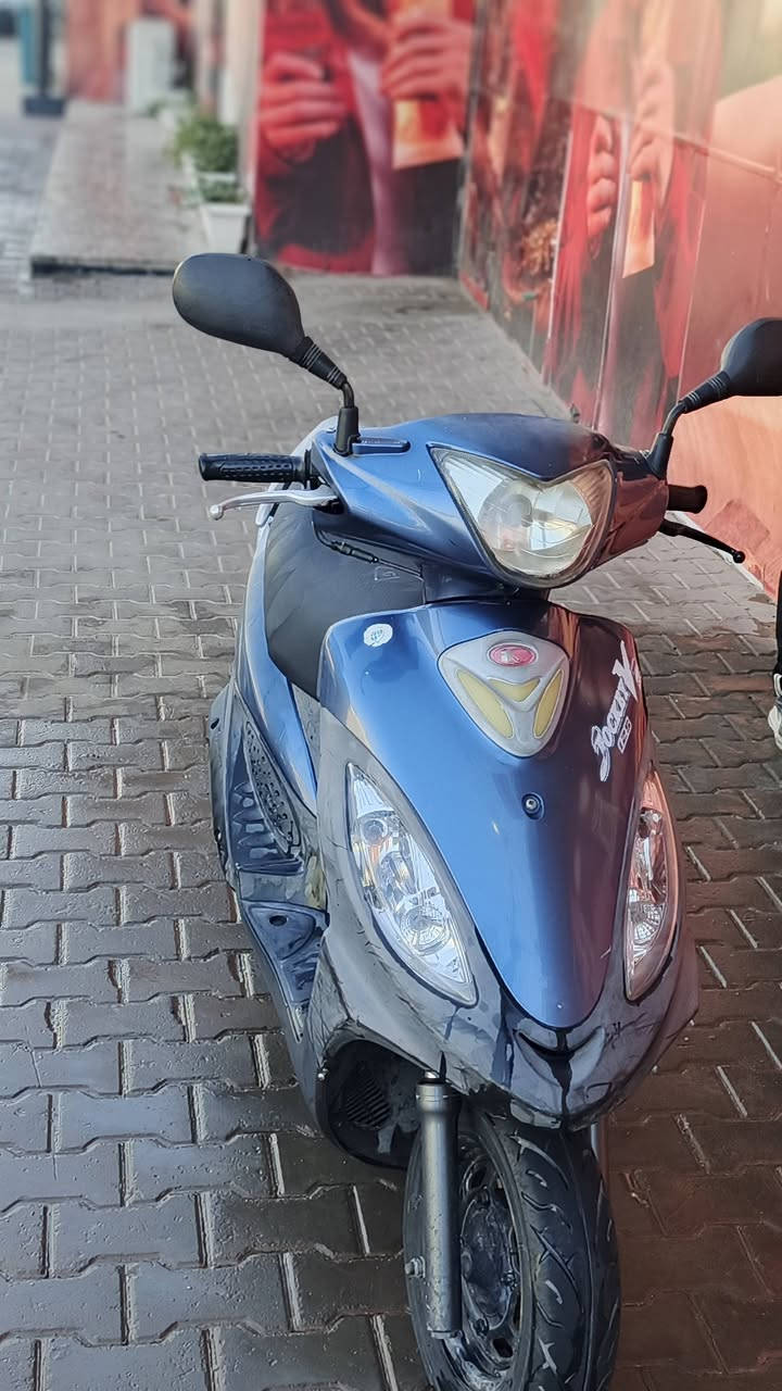 السلام عليكم شباب كامكو للبيع السعر 900 وبيها مجال مقفوله الدراجه سلف كهربائياتها محرك   مقفوله دراجه الشراي الشراي حيدق على هذا الرقم*********** هلا بيكم بيعه سريعه
