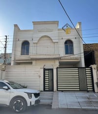 🏡 دار سكن للبيع – حي الفرات  📍 العنوان: حي الفرات 📐 المساحة: 189 متر م...