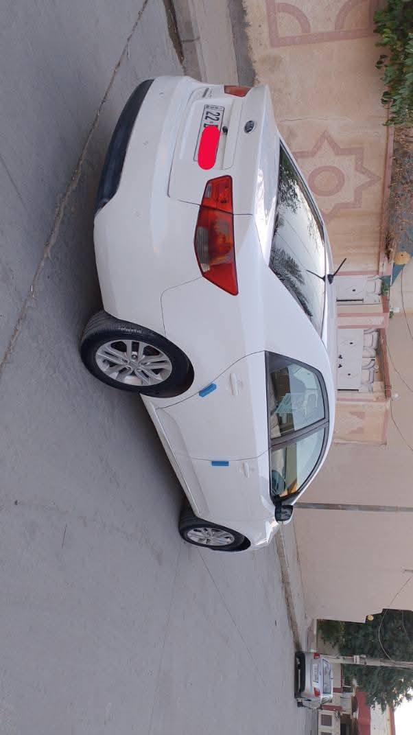 السلام عليكم
سيراتو مديل ١٢ مكفول ماعده البنيد صبغ مكينه كير جديد تبريد ثلج حداديه جديده جاهزه من كلشي تريد تحويل تريد وكاله السعر ١٠٥ وبيه مجال مكاني بابل كفل ***********
